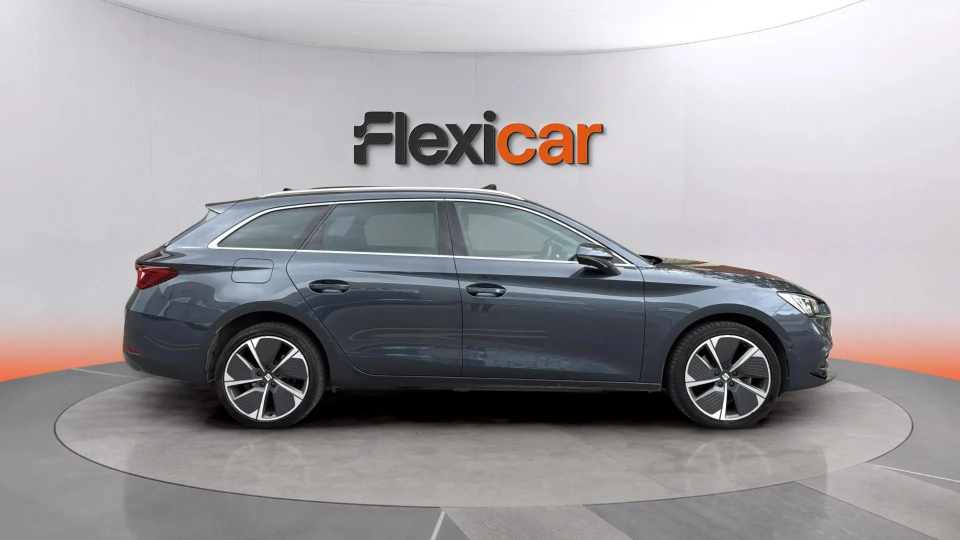 SEAT León 1.4 e-Hybrid DSG-6 Xcellence - foto 2