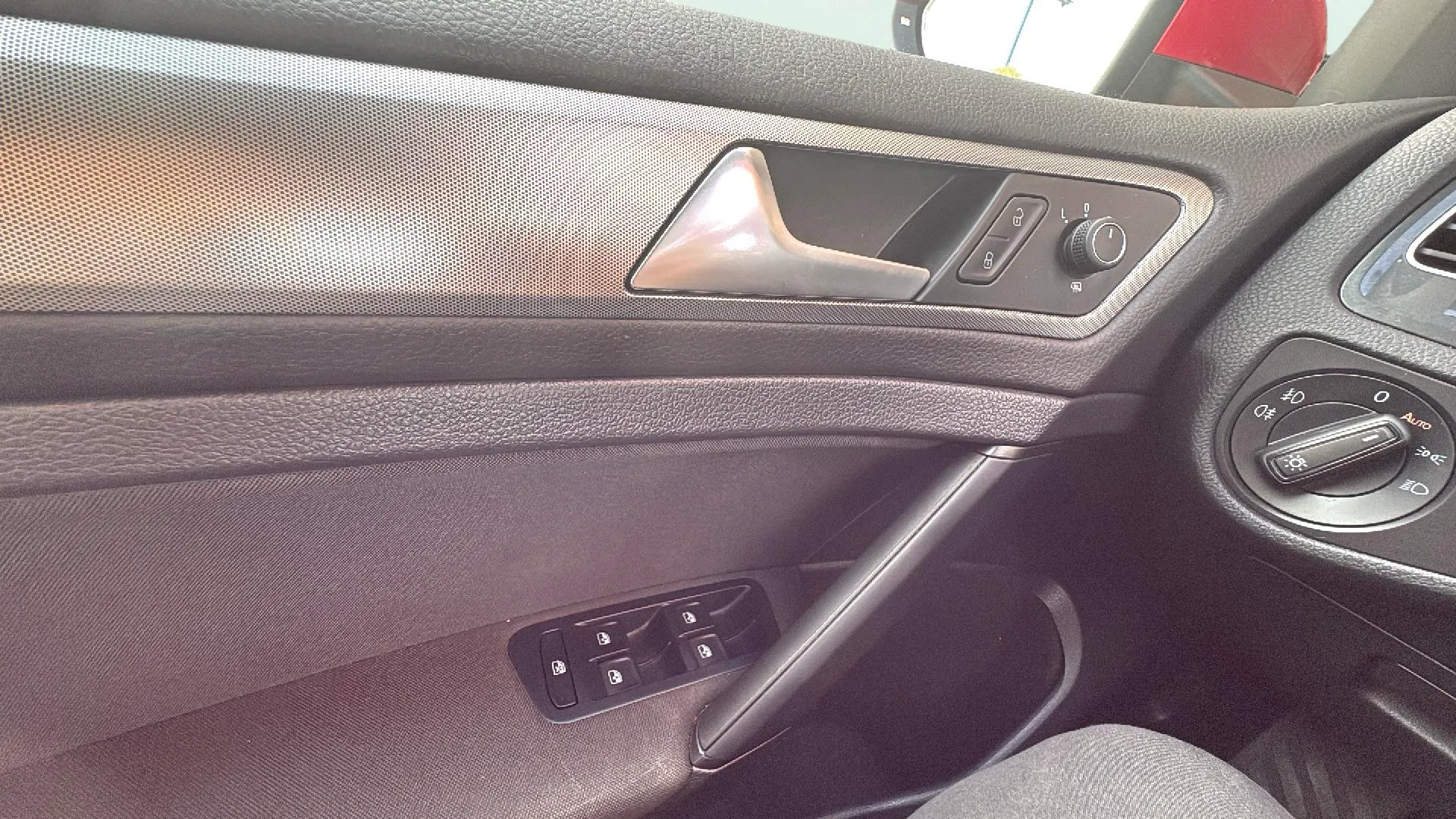 Volkswagen Golf Advance 1.6 TDI - foto 29