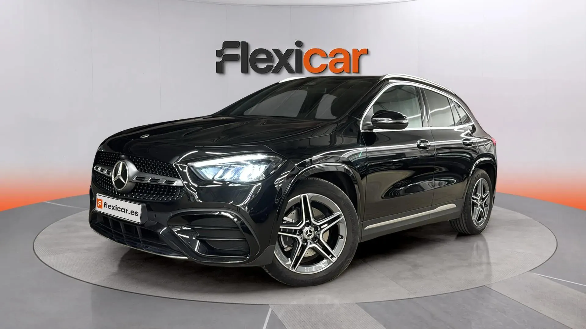 Mercedes-Benz GLA 200 D - foto 7