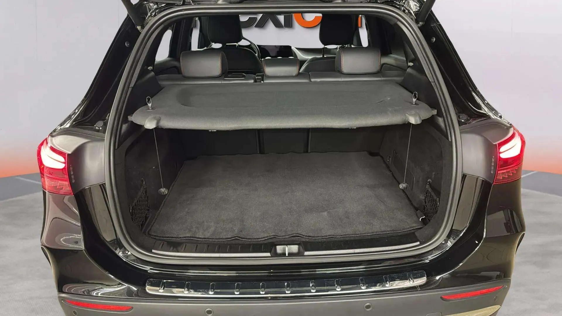 Mercedes-Benz GLA 200 D - foto 22