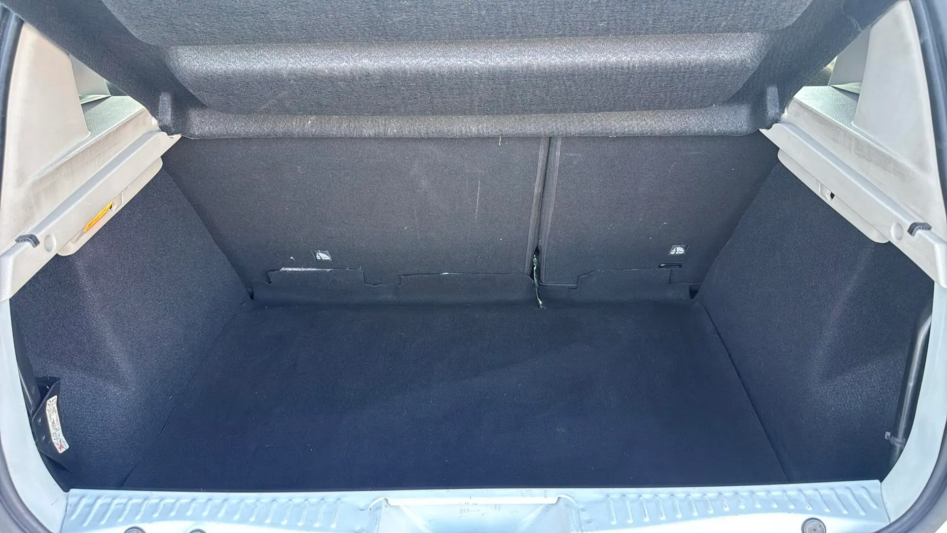 Dacia Sandero Access 1.0 18 - foto 17