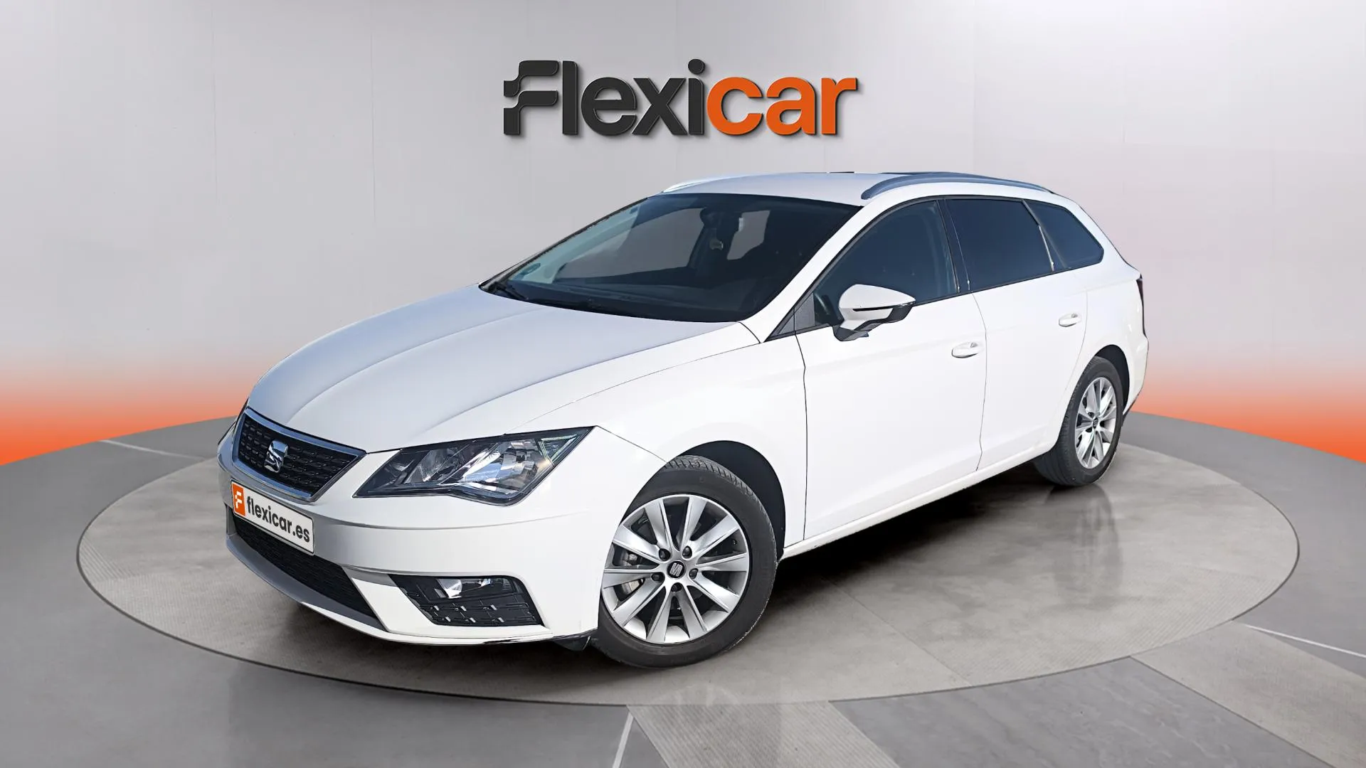SEAT León ST 1.6 TDI Style Ad Nav - foto 2