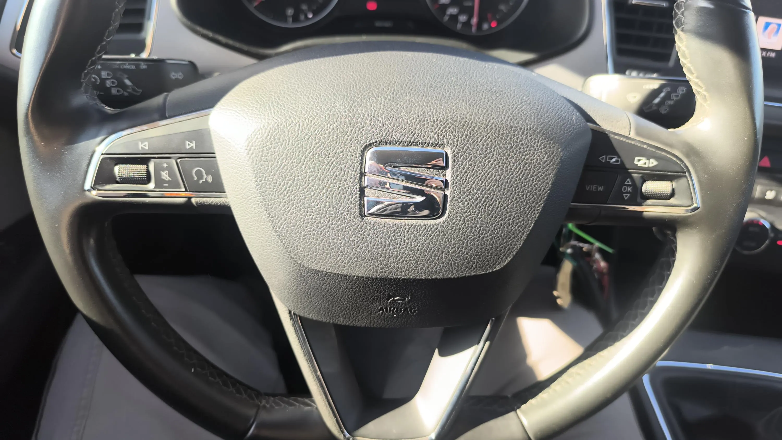 SEAT León ST 1.6 TDI Style Ad Nav - foto 19