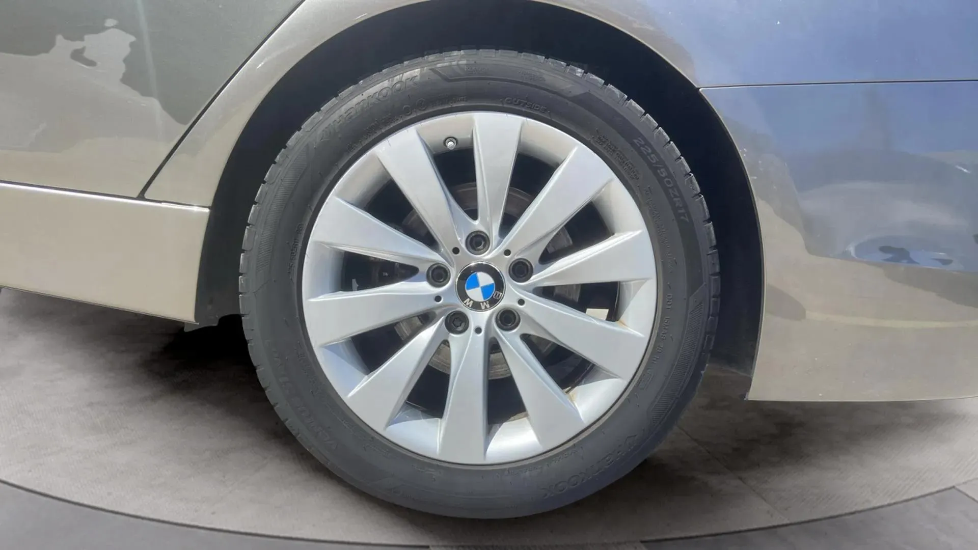 BMW Serie 3 320d - foto 8