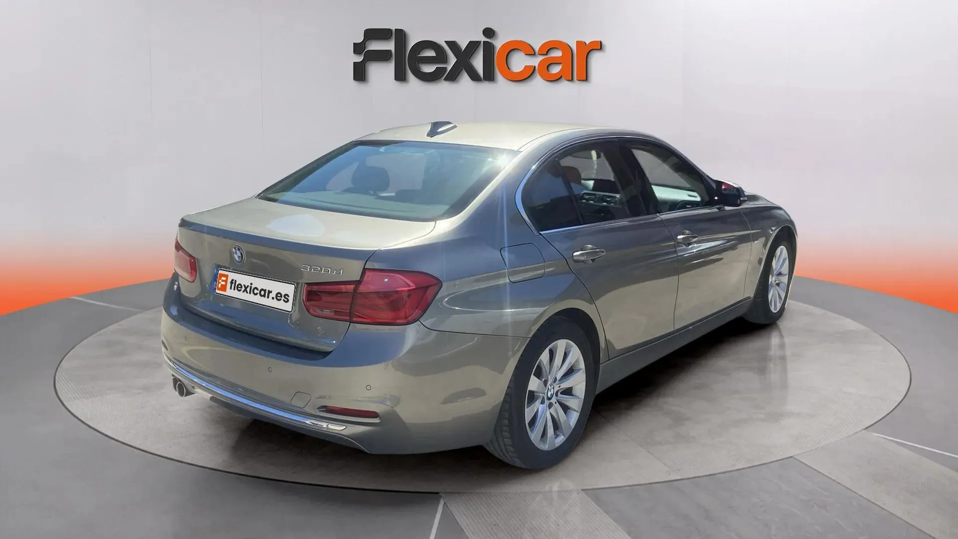 BMW Serie 3 320d - foto 6