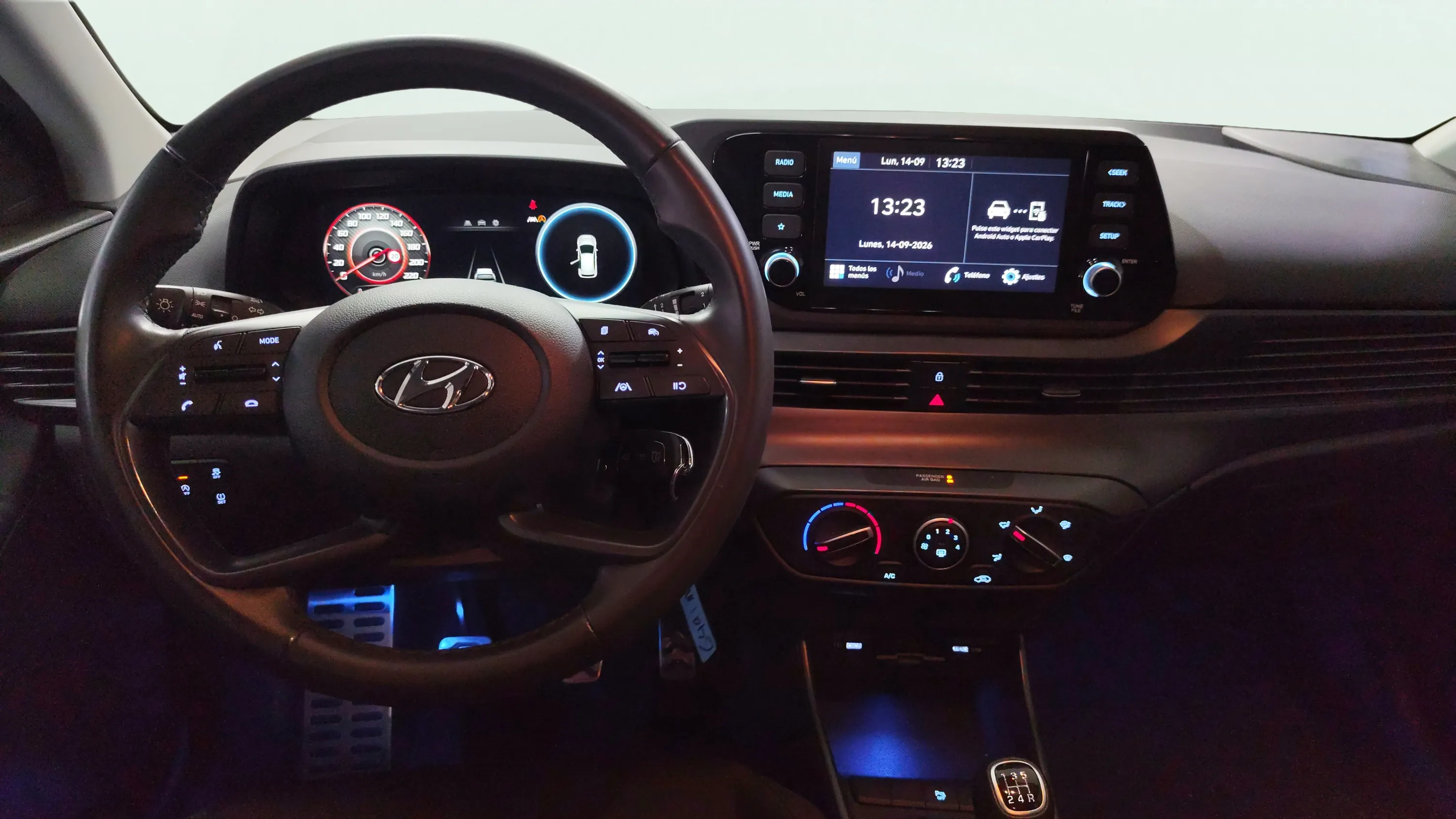 Hyundai Bayon 1.2 MPI Essence - foto 11