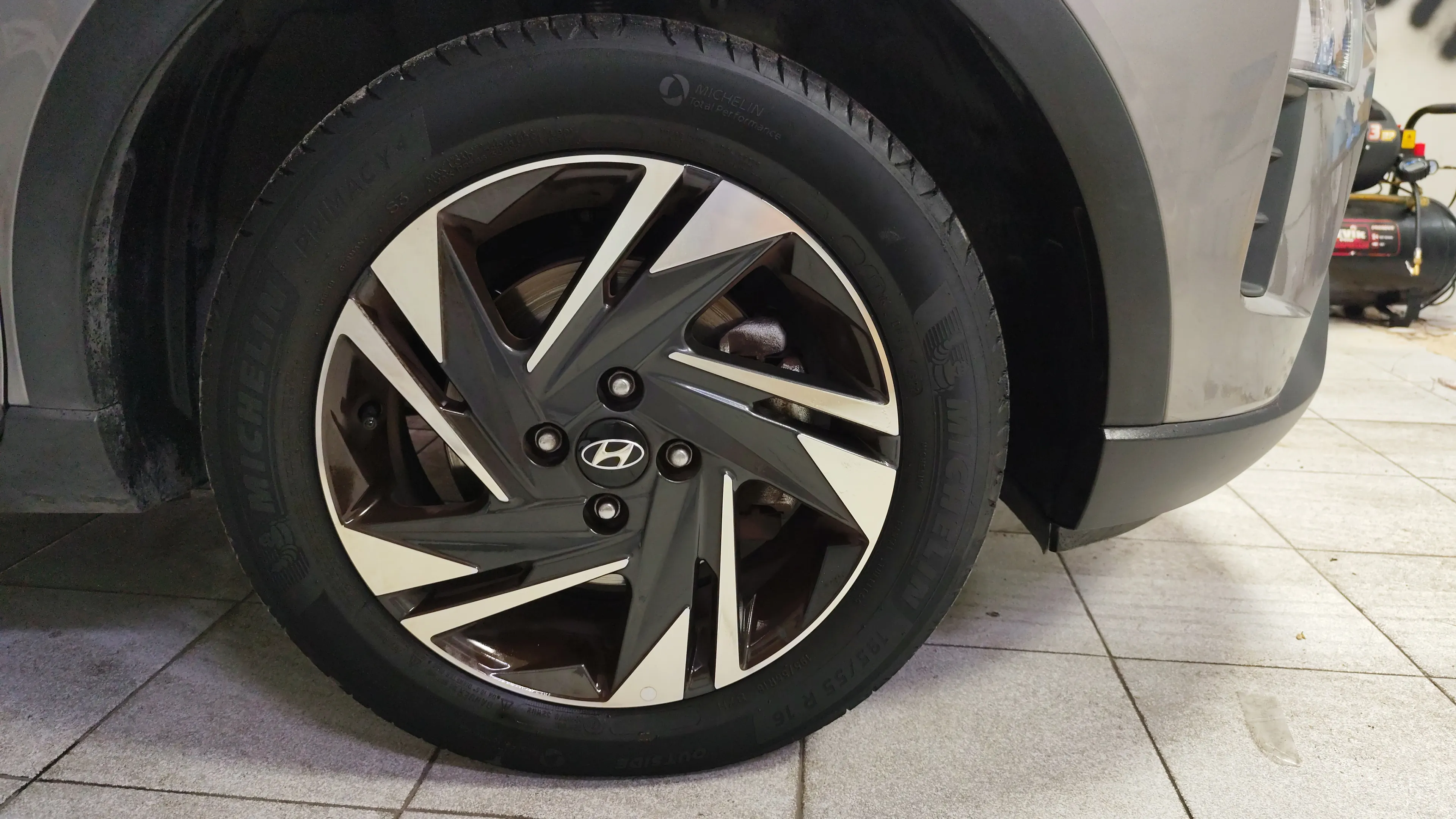 Hyundai Bayon 1.2 MPI Essence - foto 21