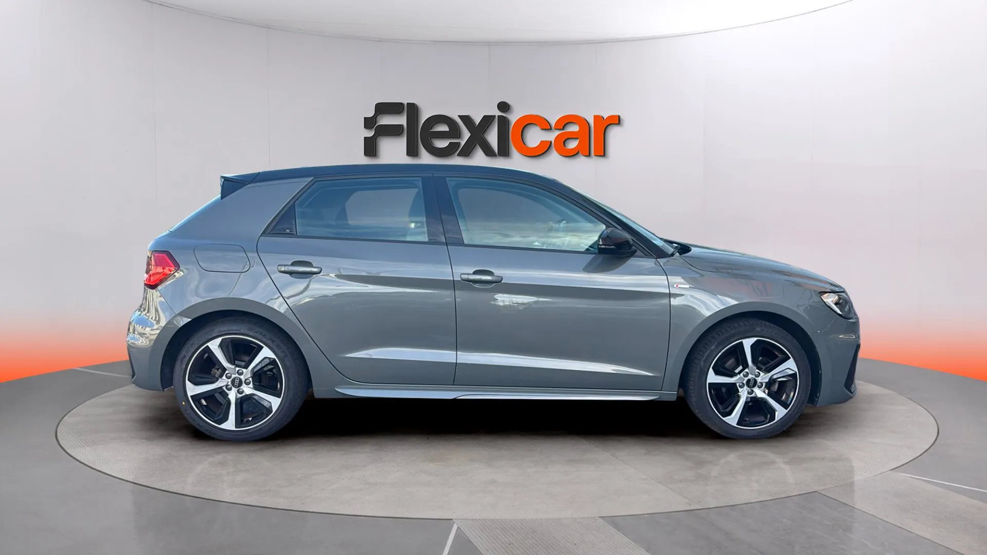 Audi A1 Sportback Adrenalin 30 TFSI - foto 8