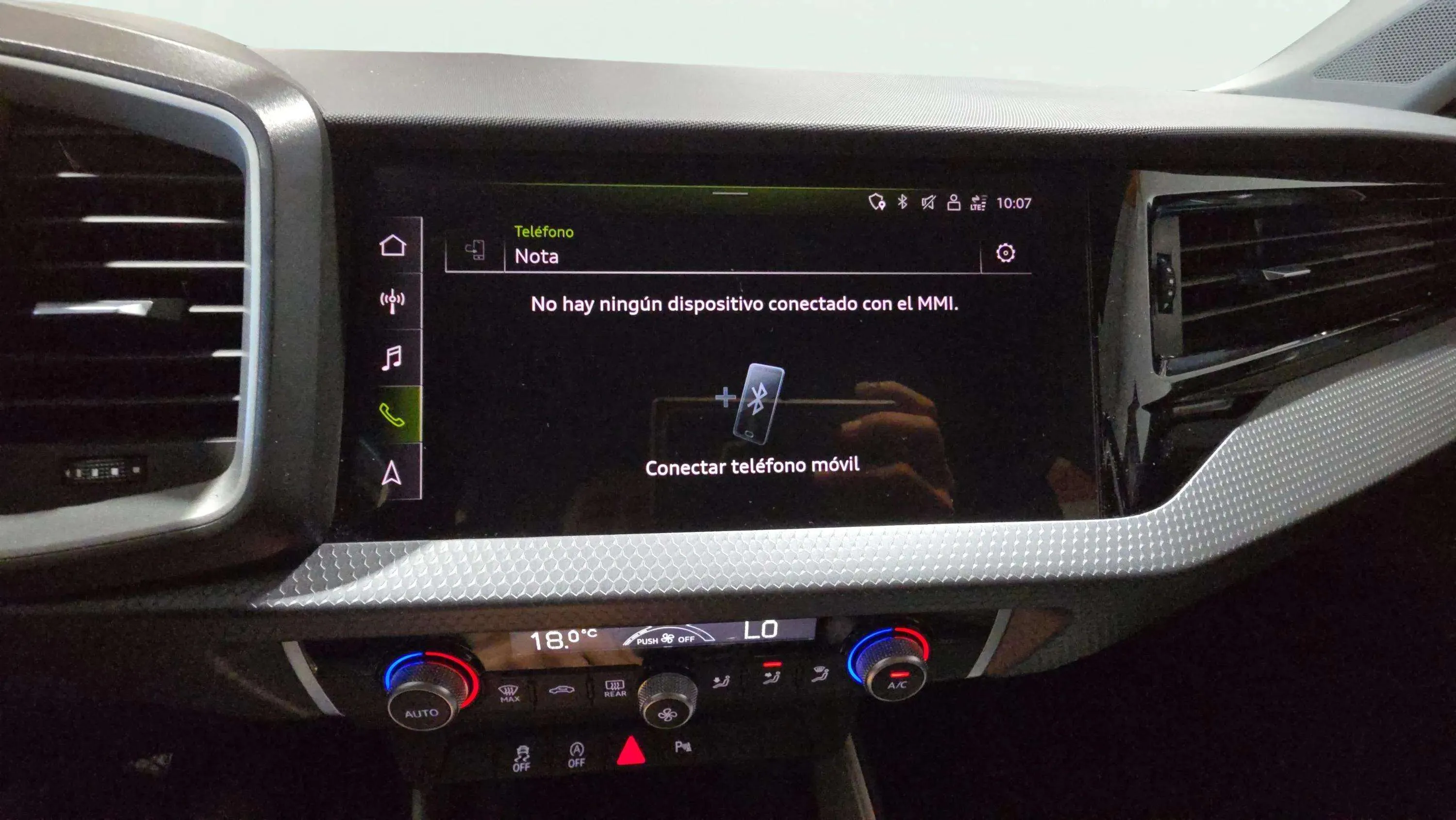 Audi A1 Sportback Adrenalin 30 TFSI - foto 17