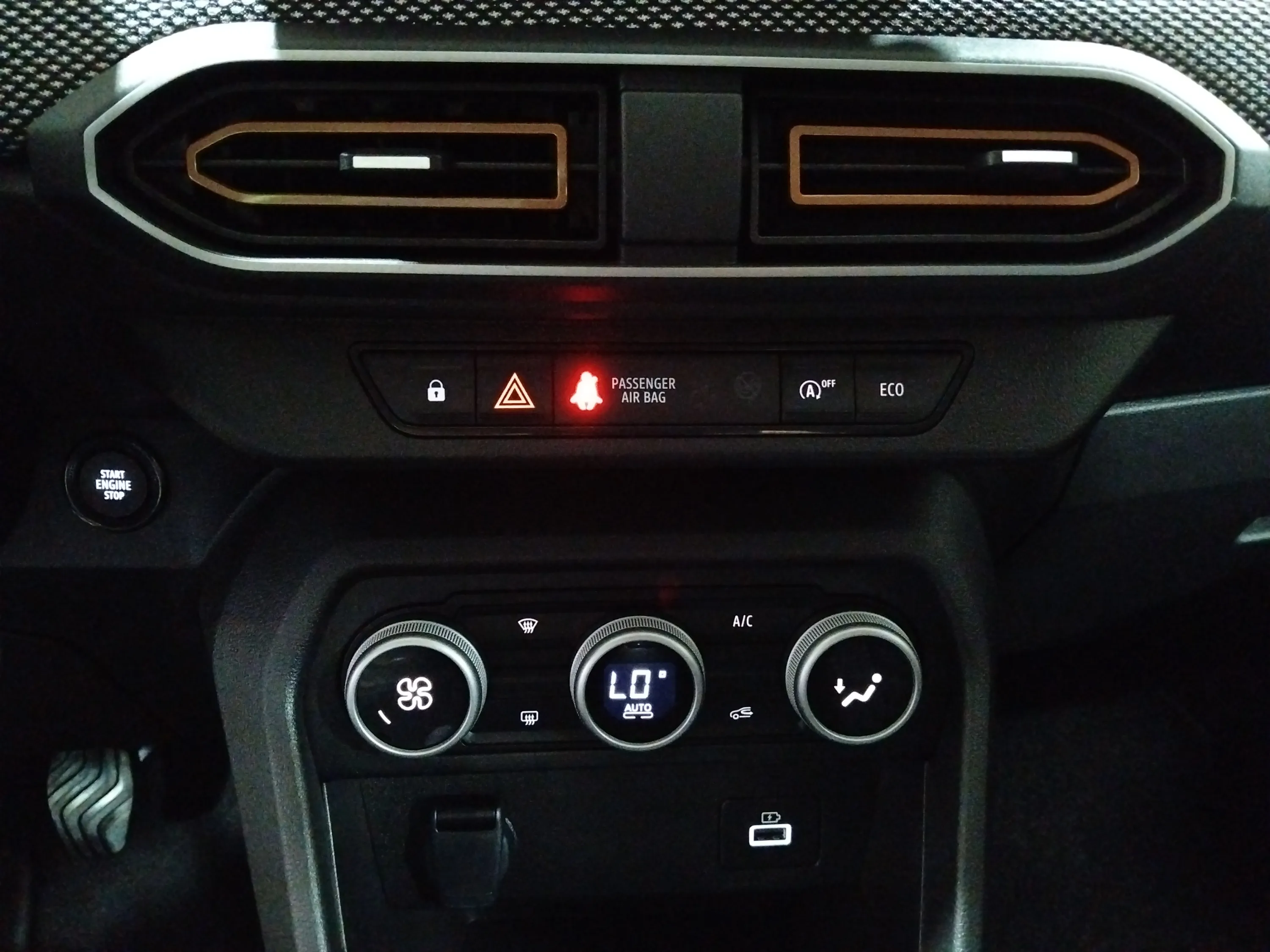 Dacia Sandero Stepway Essential ECO-G - foto 22