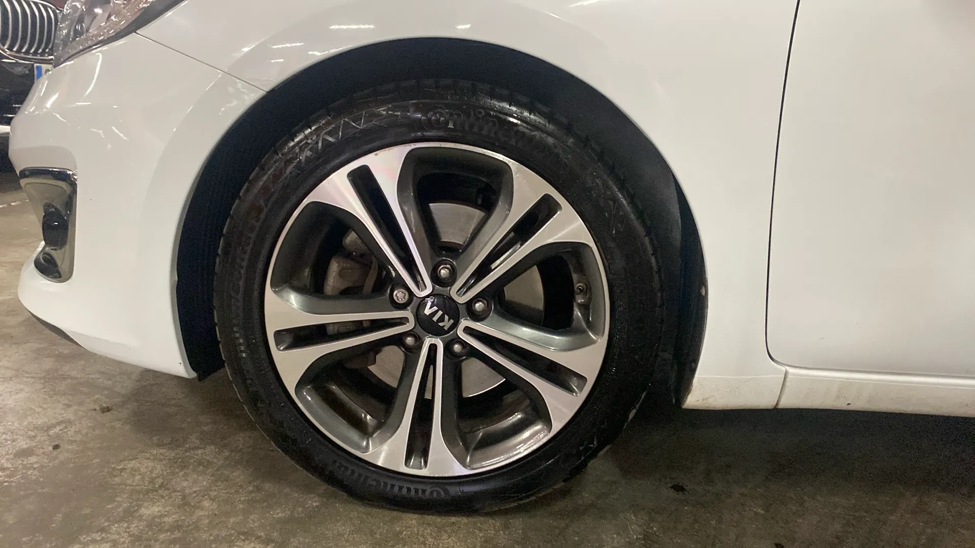 Kia Ceed 1.6 CRDi VGT x-Tech17 - foto 10