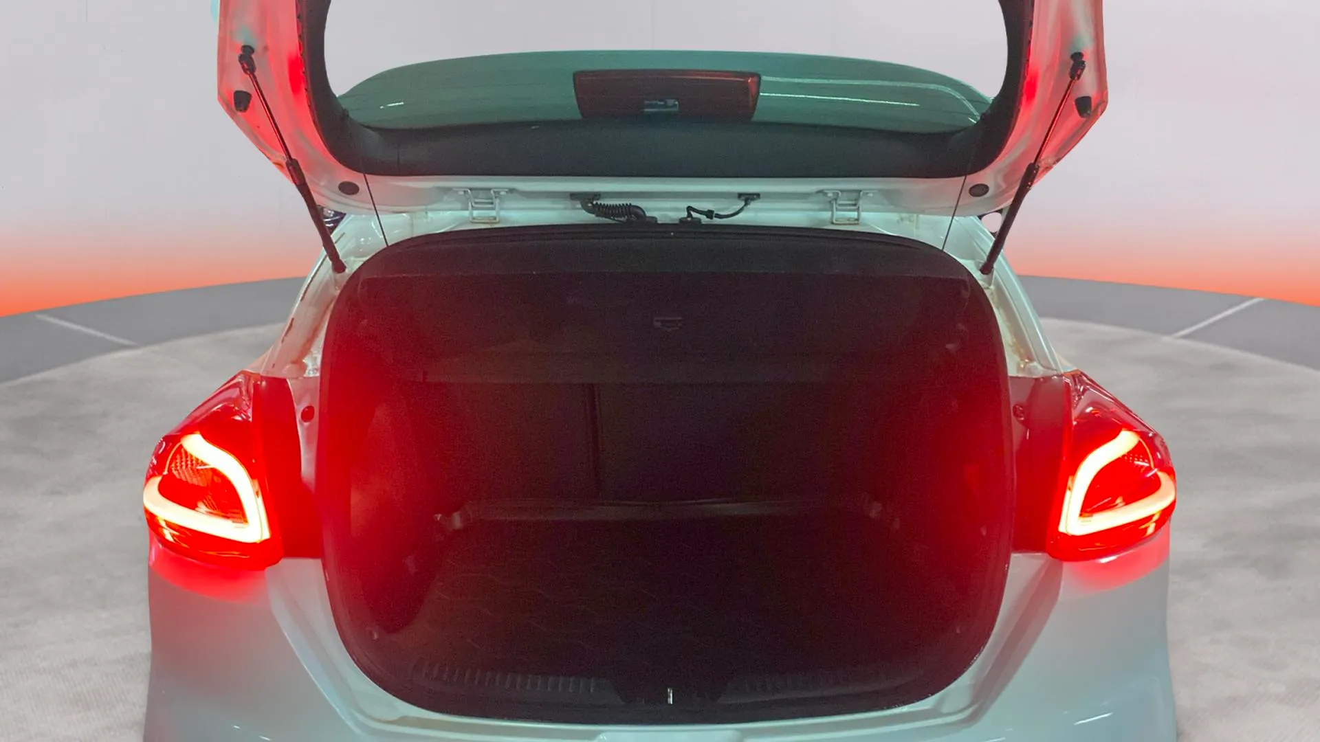 Kia Ceed 1.6 CRDi VGT x-Tech17 - foto 9