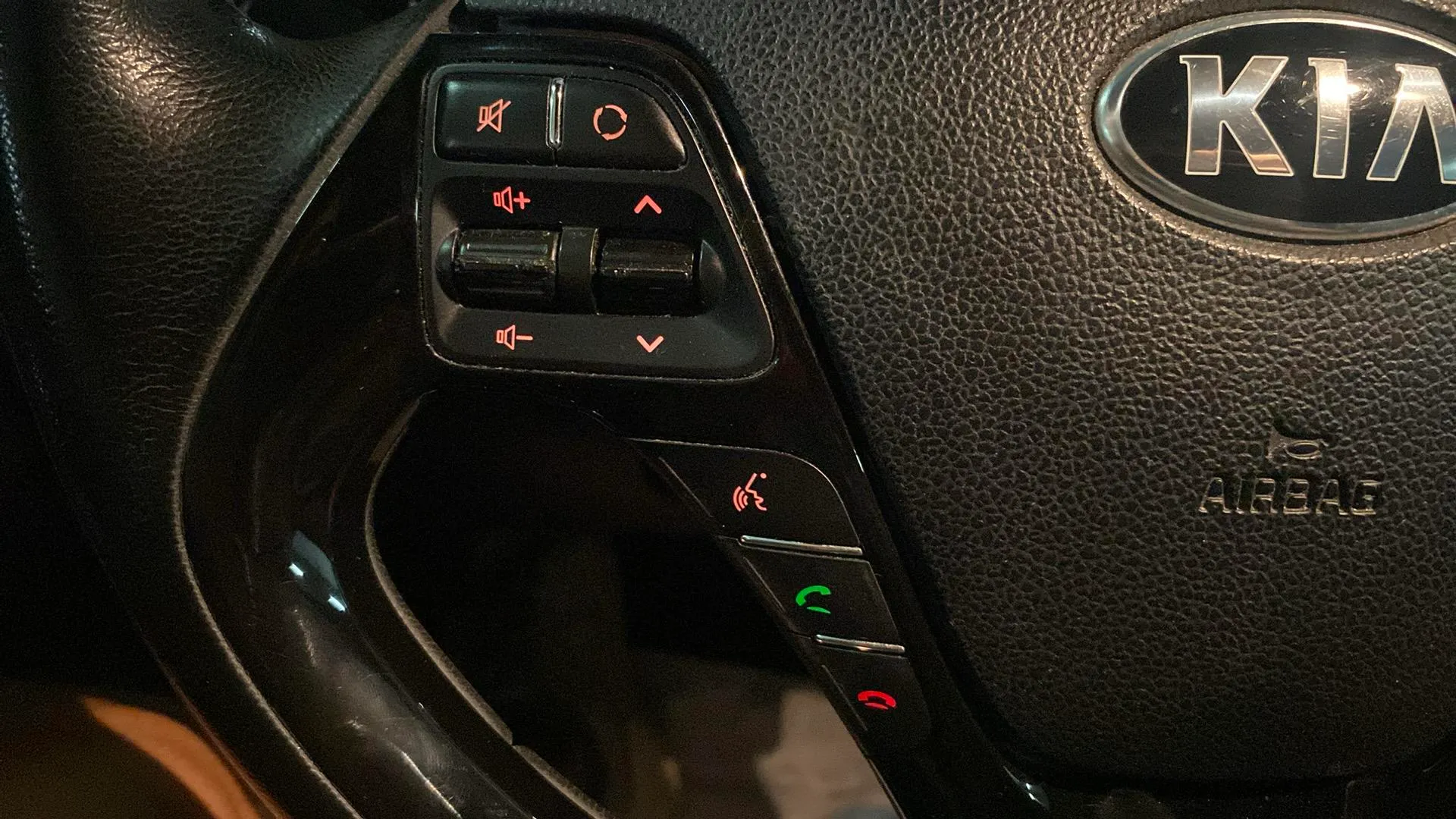 Kia Ceed 1.6 CRDi VGT x-Tech17 - foto 14