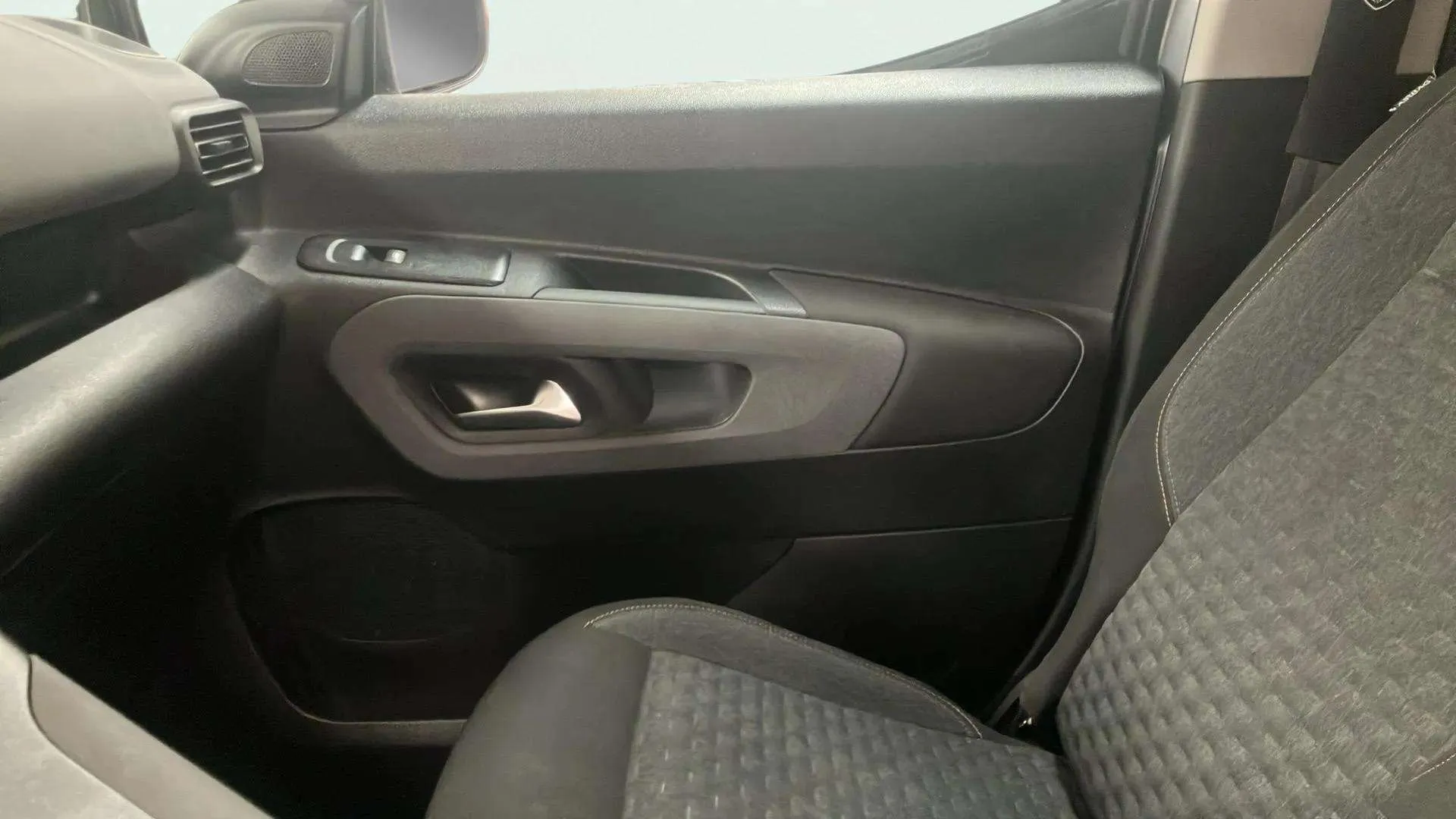 Peugeot Rifter GT BlueHDi 130 EAT8 Long - foto 19