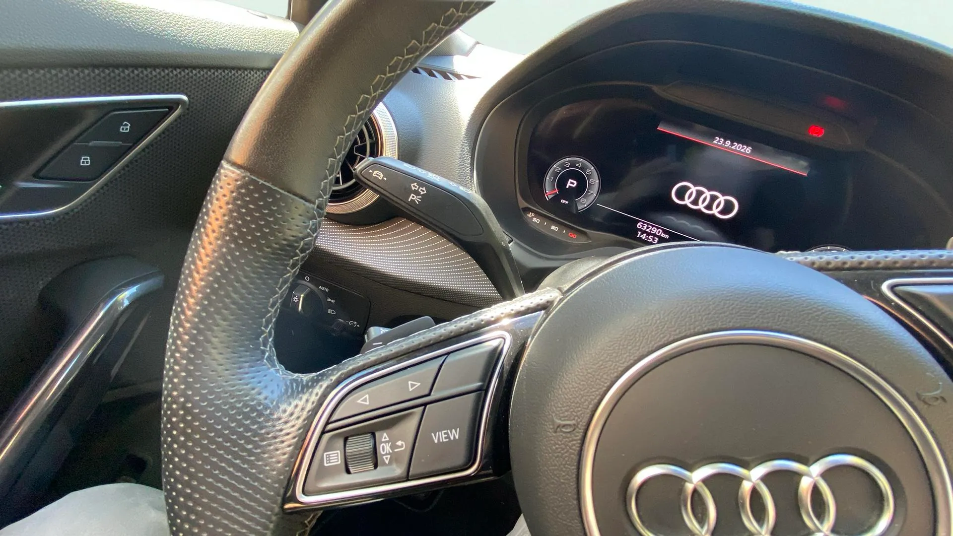 Audi Q2 Black Line 35 TFSI S tronic - foto 18
