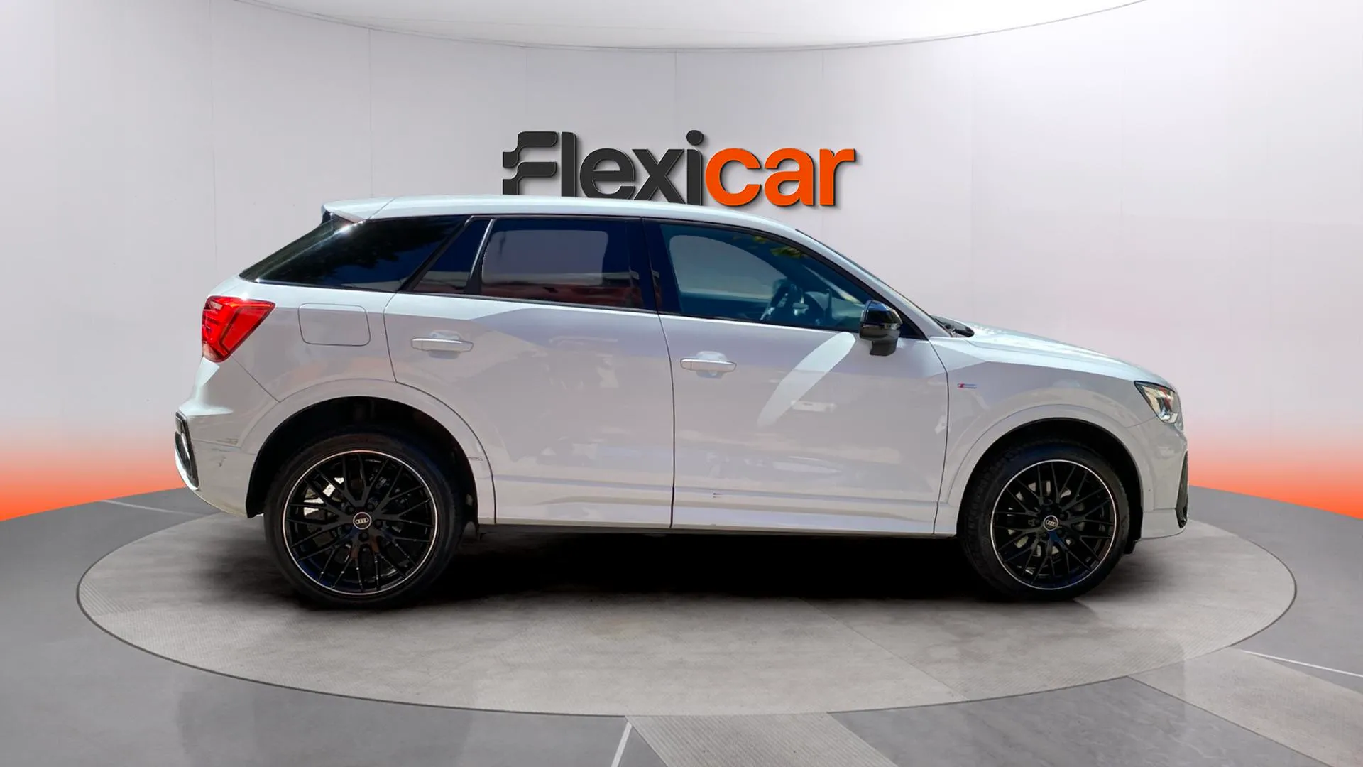 Audi Q2 Black Line 35 TFSI S tronic - foto 7