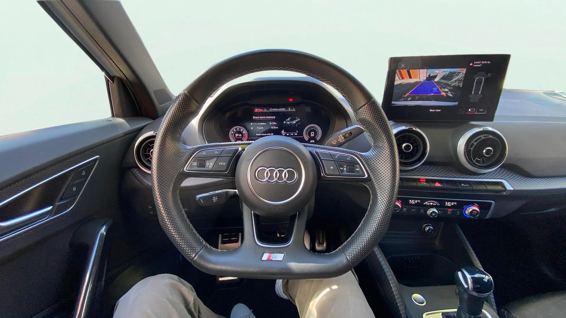Audi Q2 Black Line 35 TFSI S tronic - foto 11