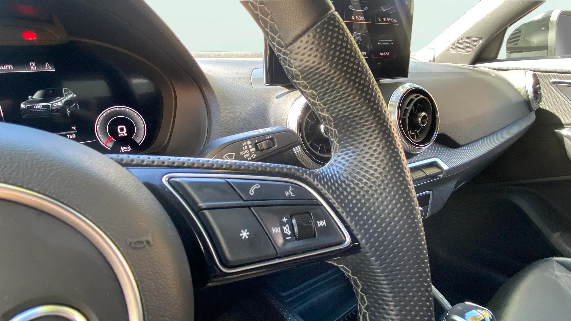 Audi Q2 Black Line 35 TFSI S tronic - foto 19