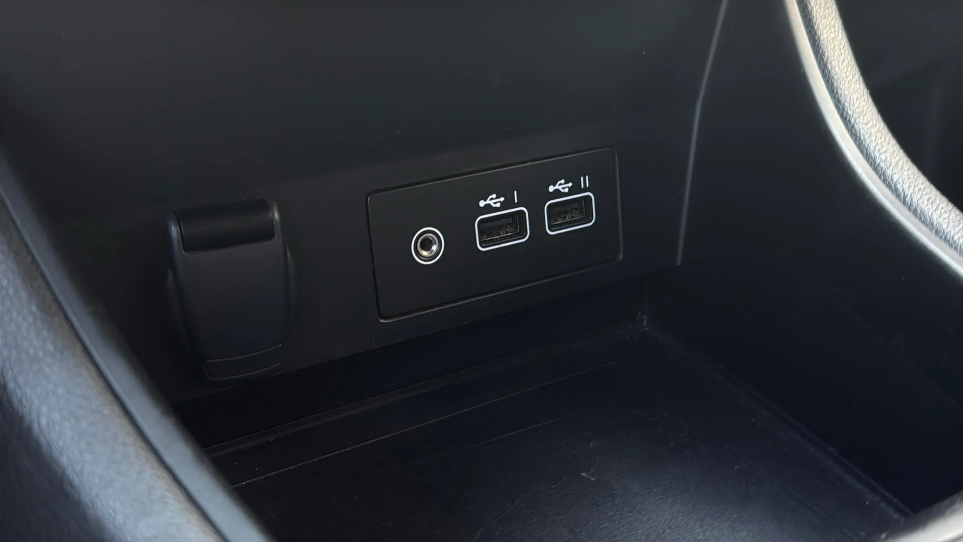 Mitsubishi ASX 100T Motion - foto 17