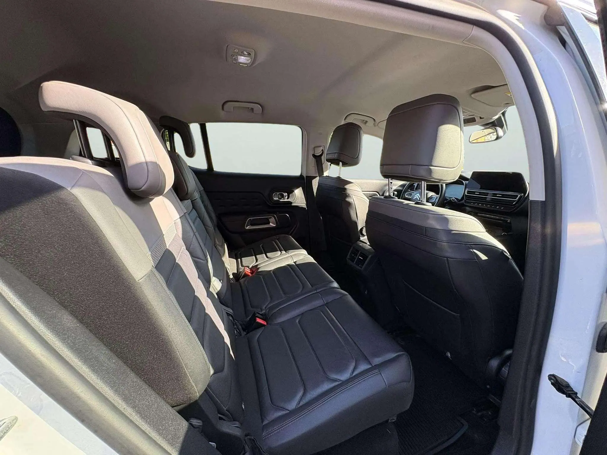 Citroën C5 Aircross 225 e-EAT8 Shine Pack - foto 18