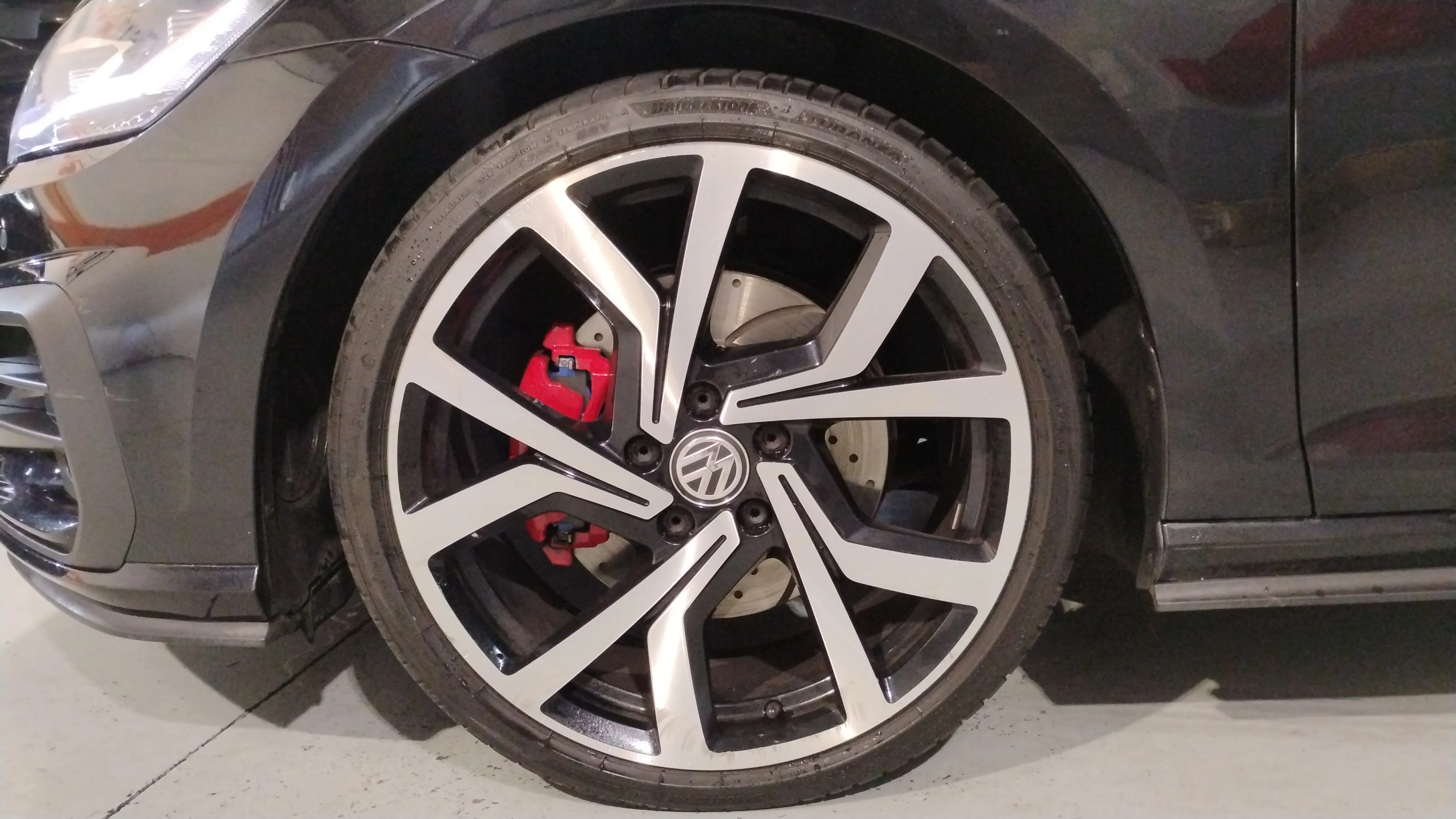 Volkswagen Golf GTI 2.0 TSI DSG - foto 25