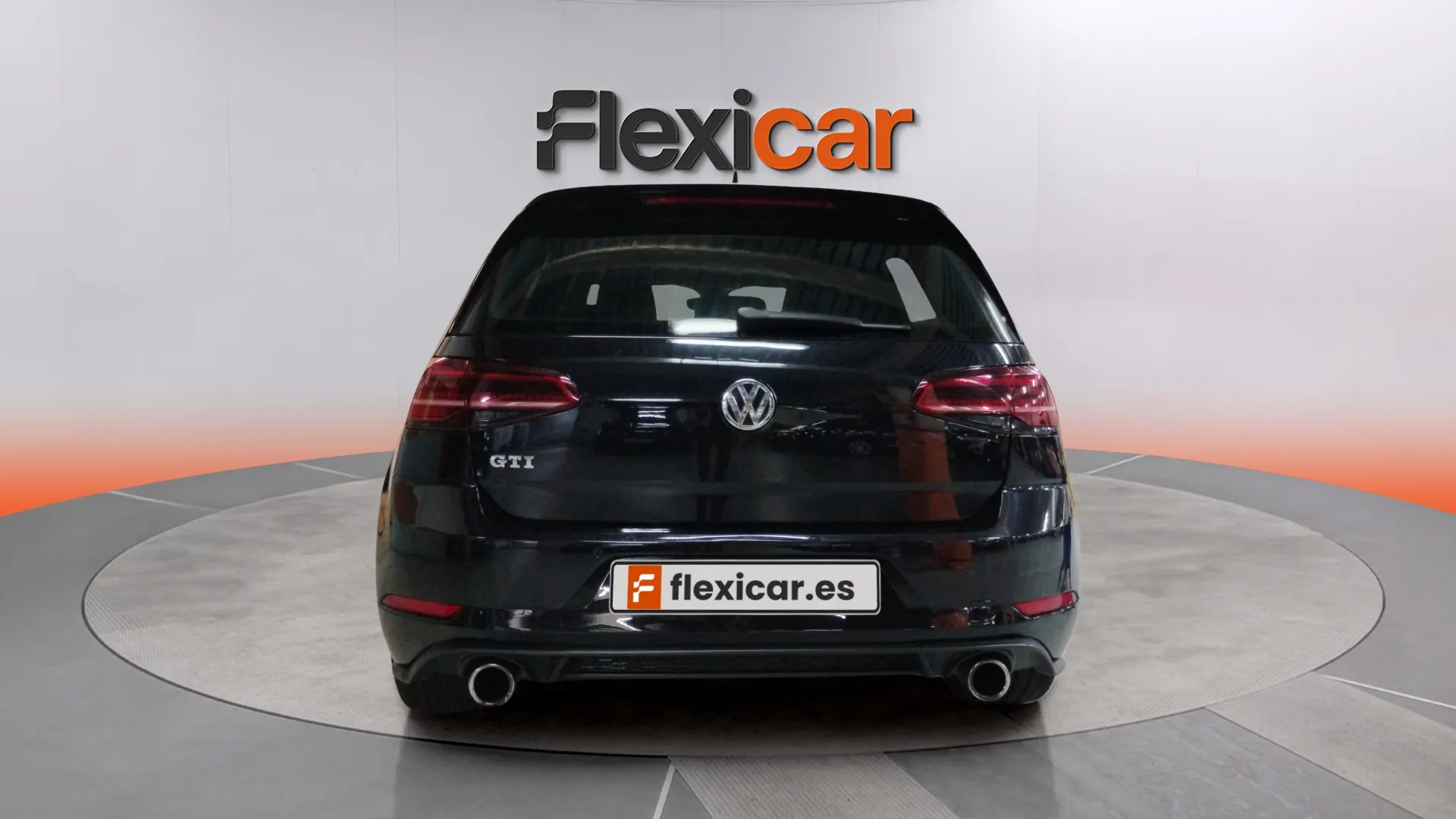 Volkswagen Golf GTI 2.0 TSI DSG - foto 4
