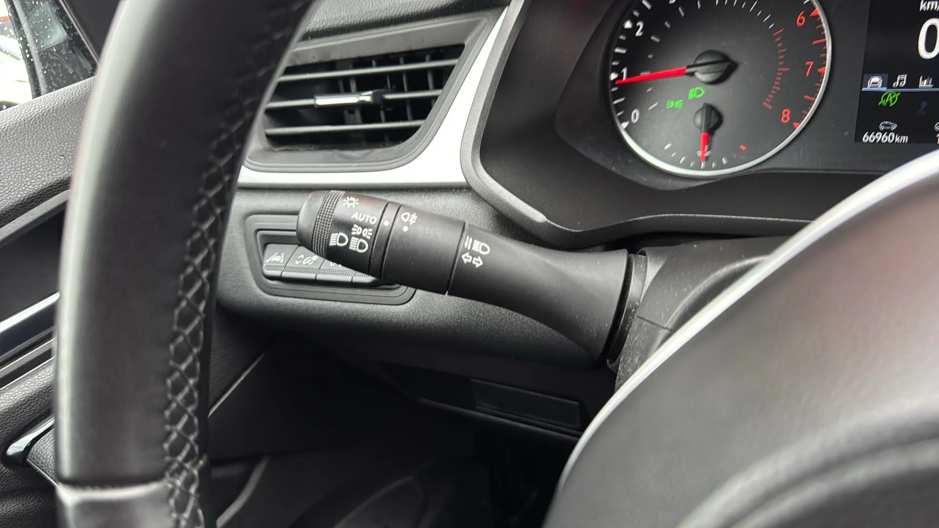Mitsubishi ASX 100T Motion - foto 16