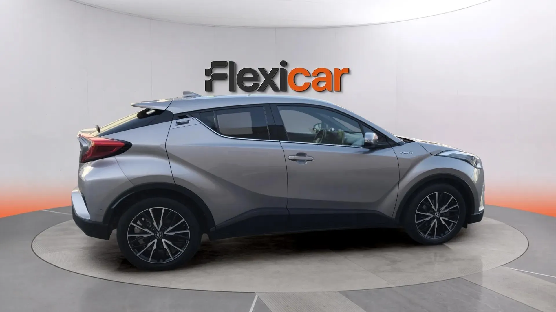 Toyota C-HR 1.8 125H Advance - foto 8