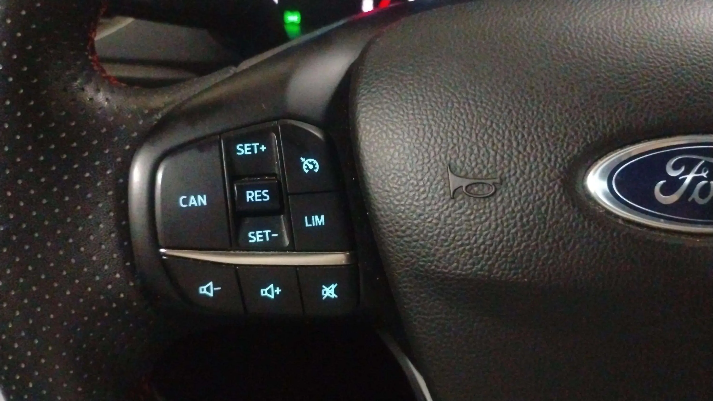 Ford Focus 1.0 Ecob. MHEV Active Design SIP - foto 22