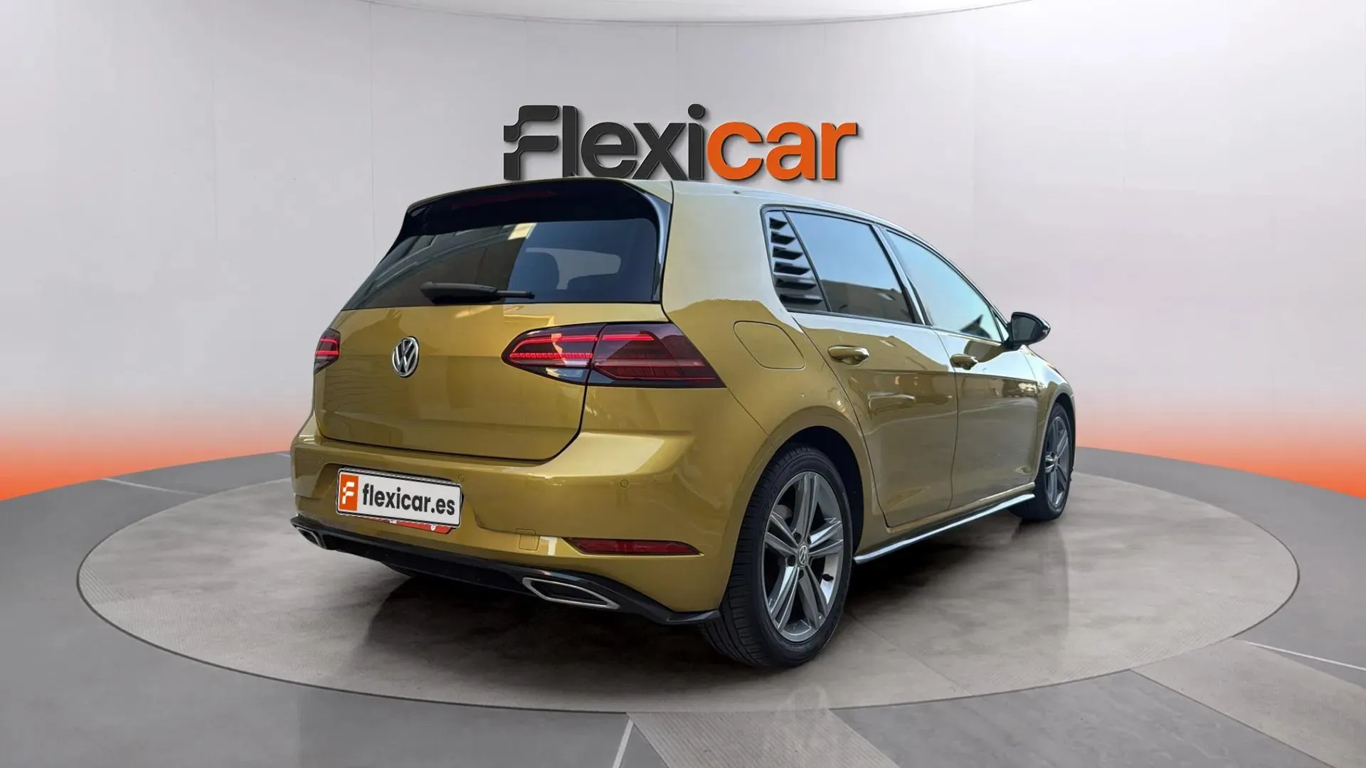 Volkswagen Golf Sport R-Line 2.0 TDI DSG - foto 4