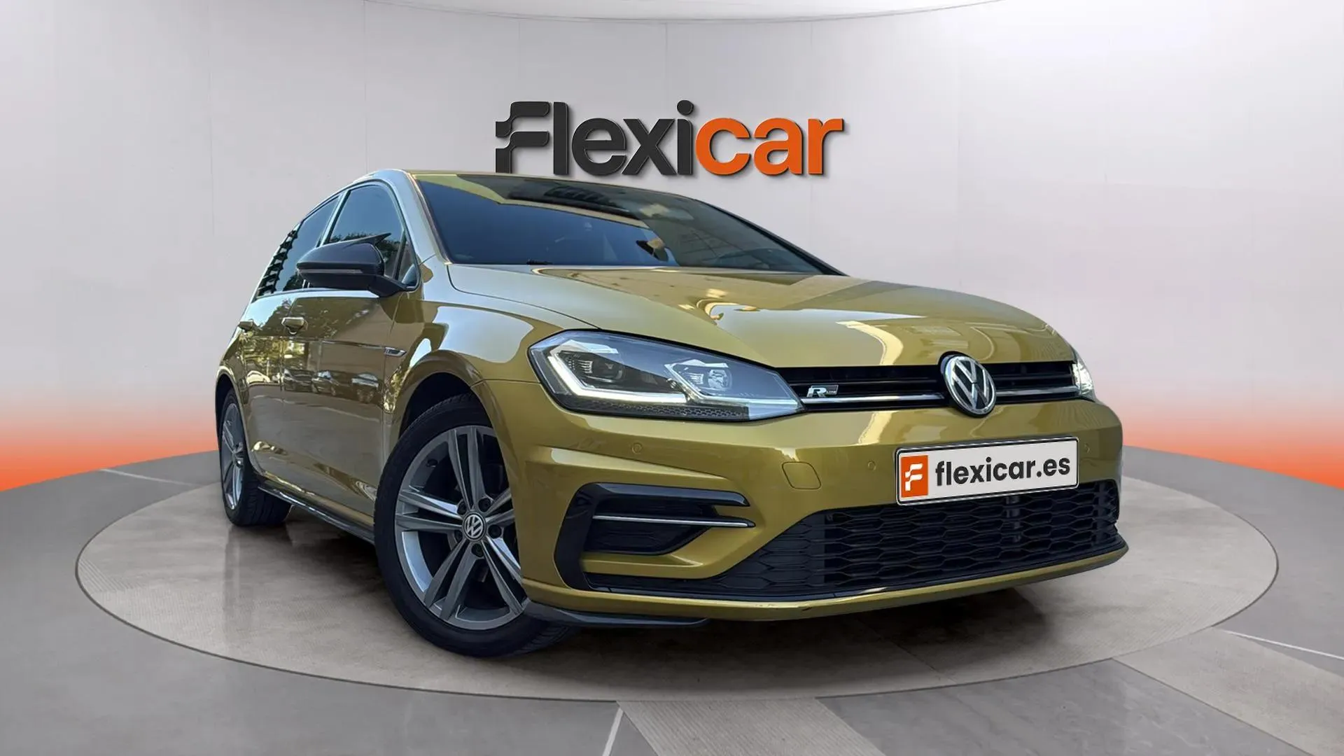 Volkswagen Golf Sport R-Line 2.0 TDI DSG