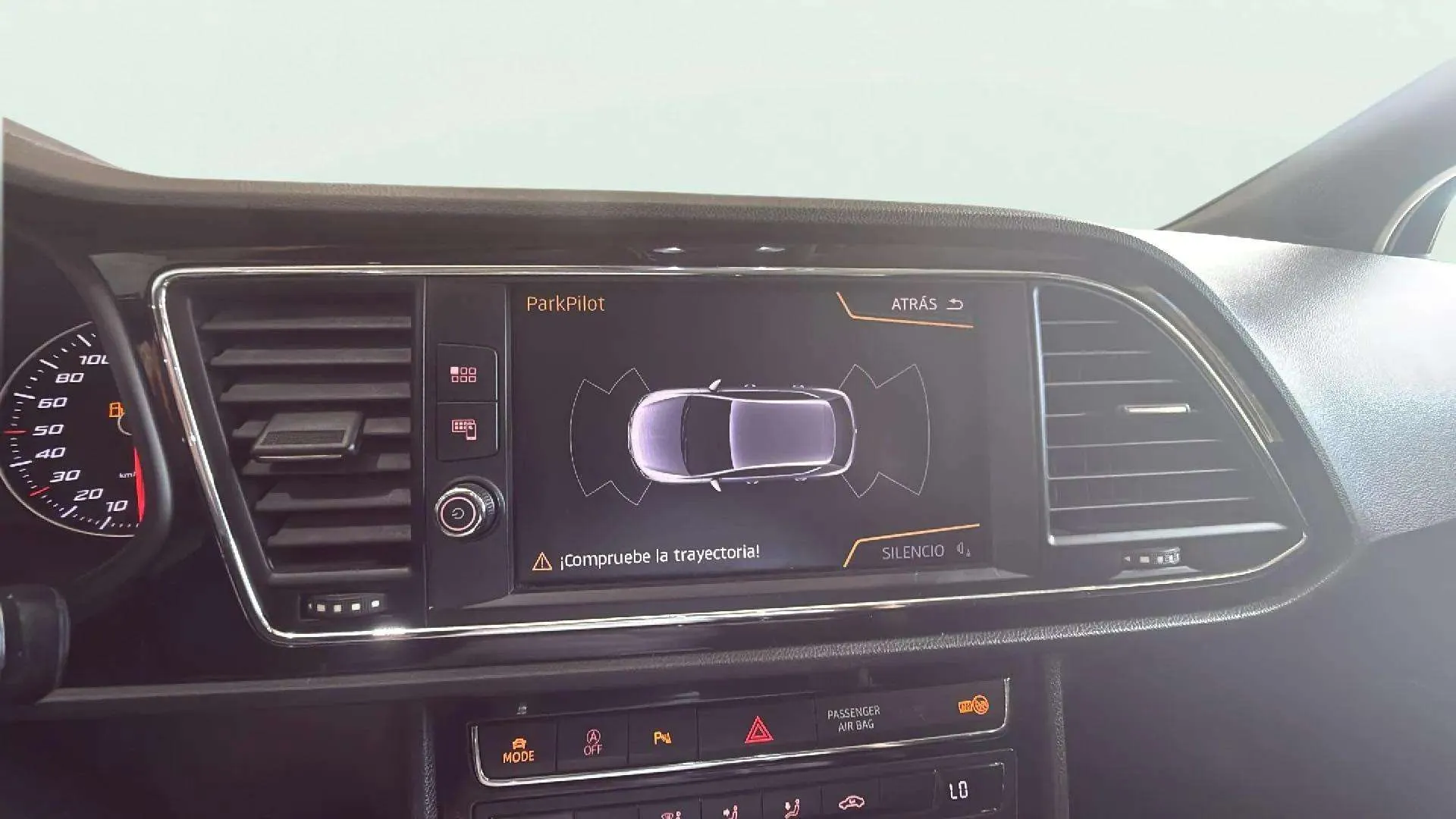 SEAT León 2.0 TDI DSG-6 FR - foto 16