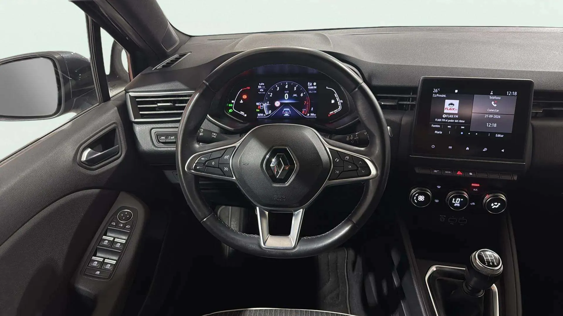 Renault Clio Zen TCe - foto 11