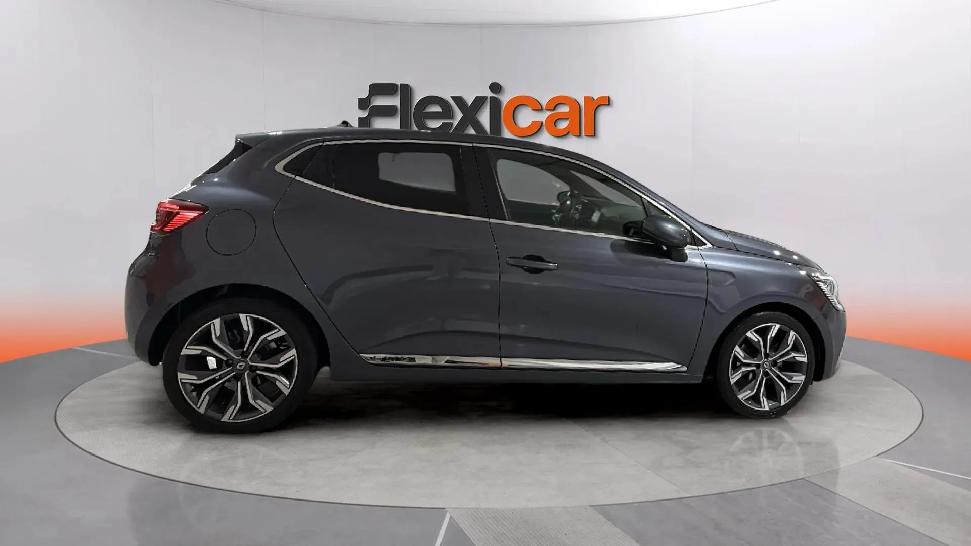 Renault Clio Zen TCe - foto 7
