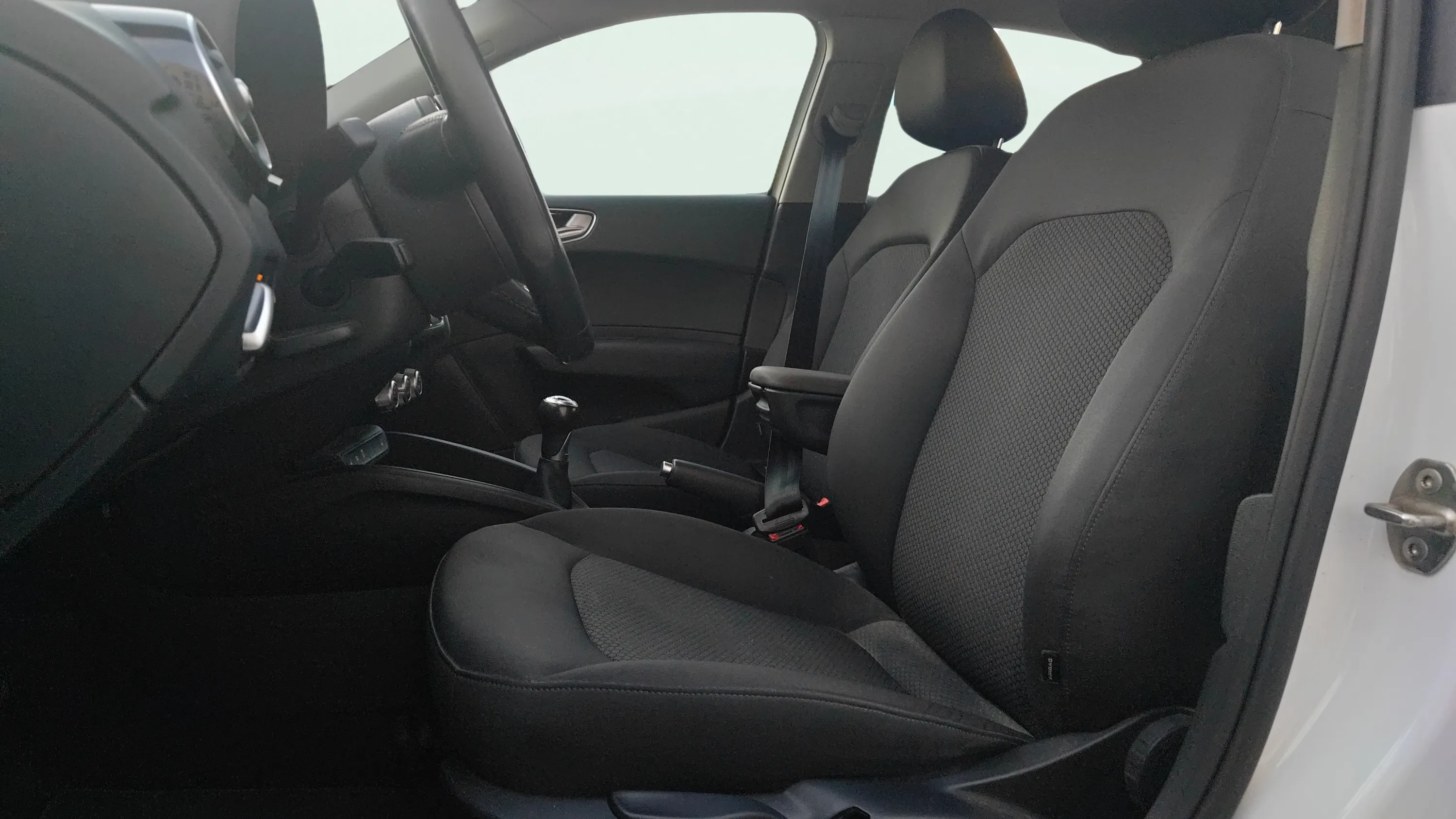 Audi A1 Active Kit 1.0 TFSI - foto 13