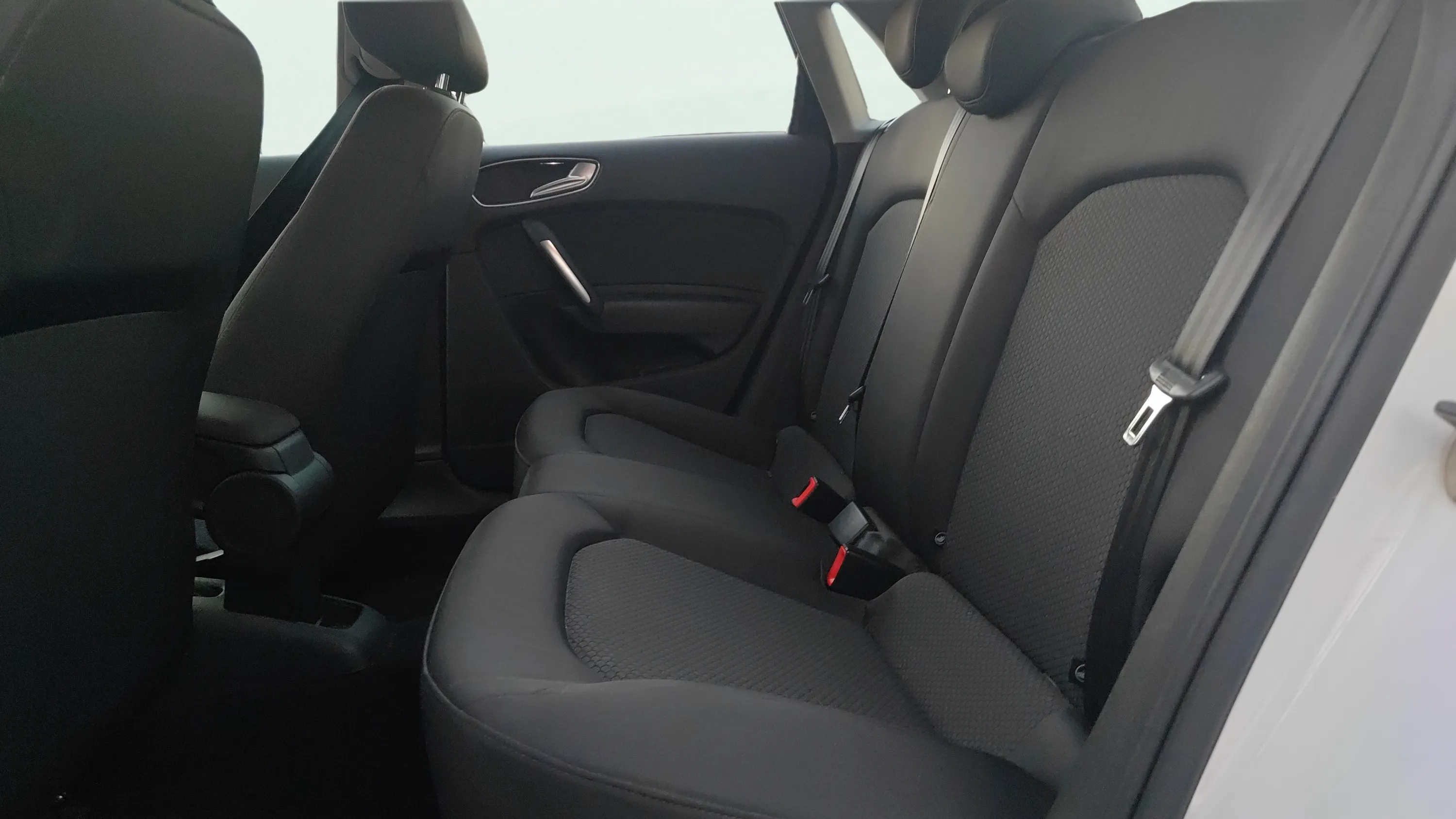 Audi A1 Active Kit 1.0 TFSI - foto 14