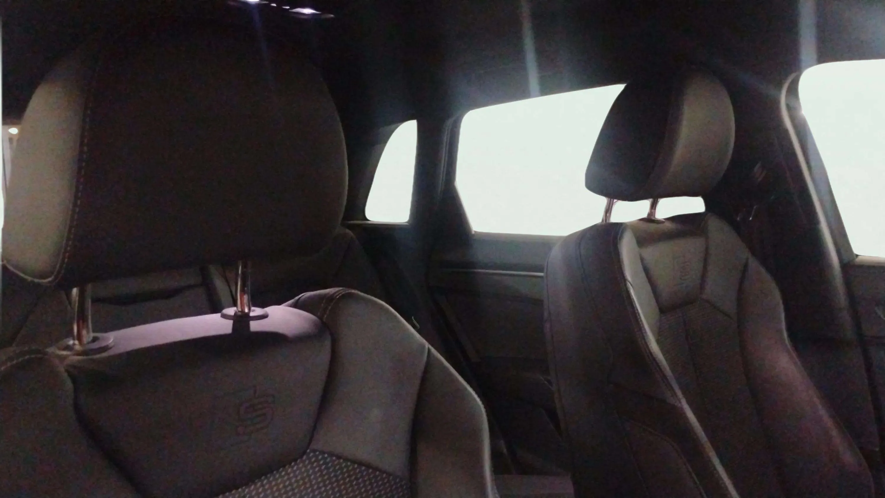 Audi Q3 S line 35 TDI S tronic - foto 17