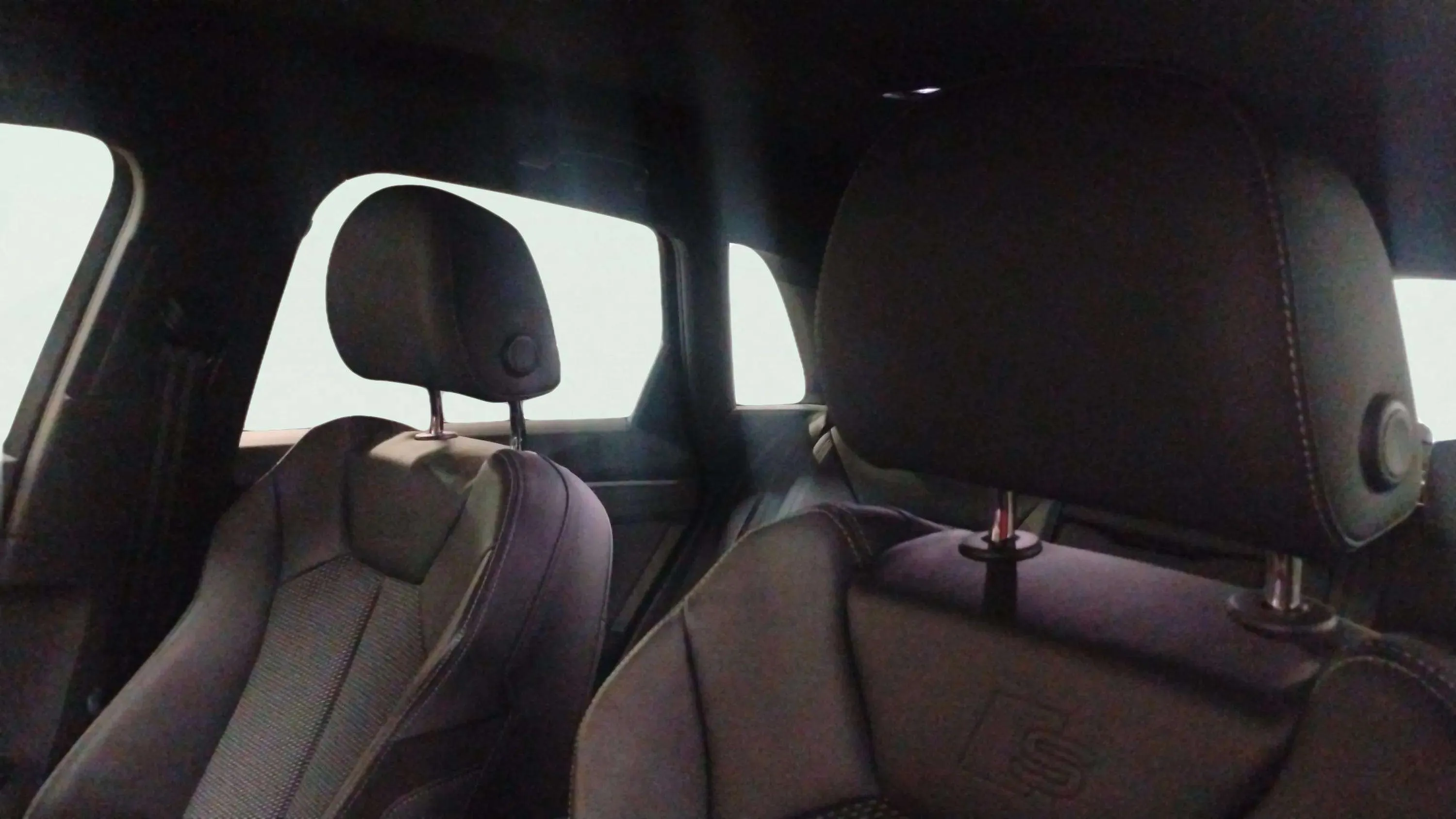 Audi Q3 S line 35 TDI S tronic - foto 8