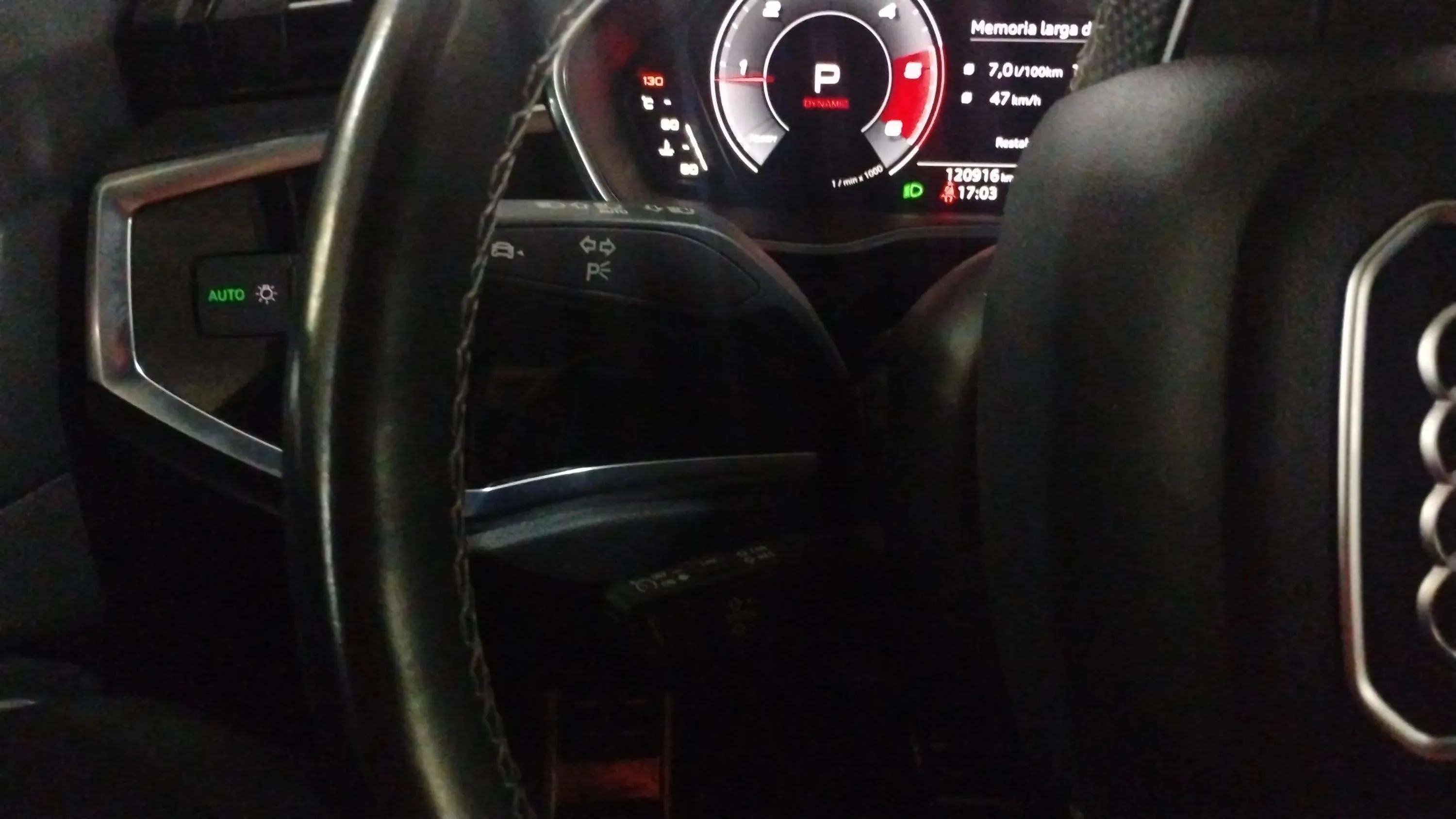 Audi Q3 S line 35 TDI S tronic - foto 23