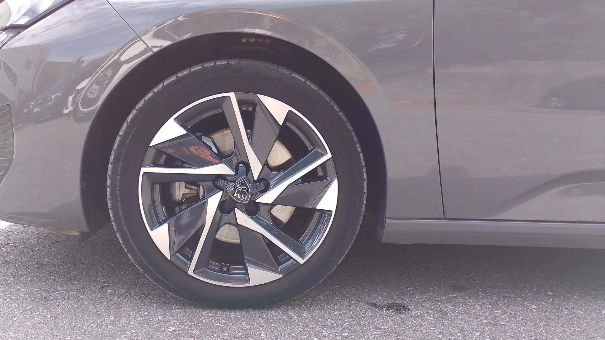 Peugeot 308 Allure BlueHDi 130 EAT8 - foto 6