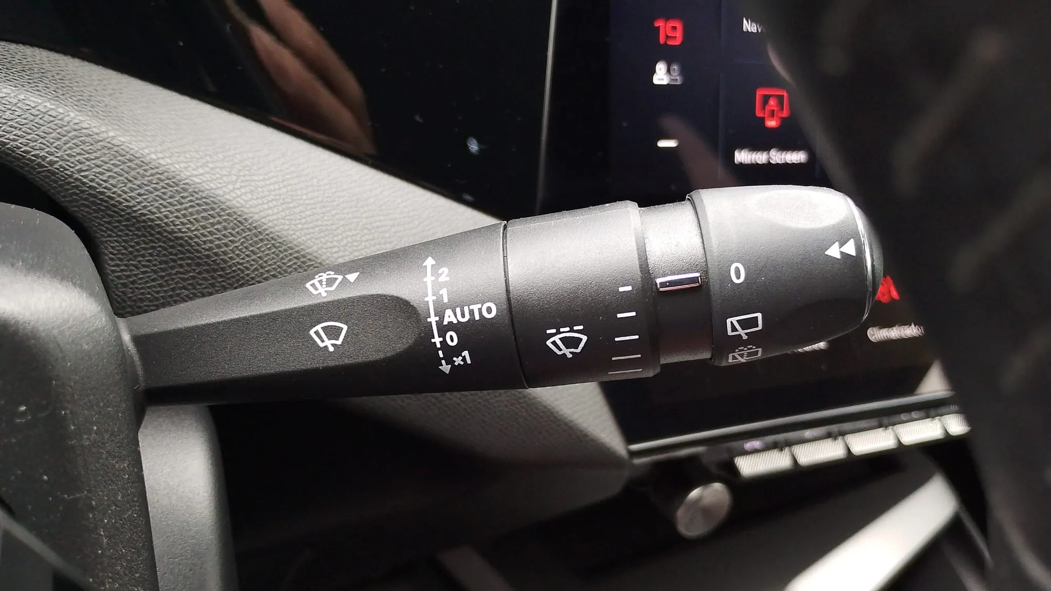 Peugeot 308 Allure BlueHDi 130 EAT8 - foto 17