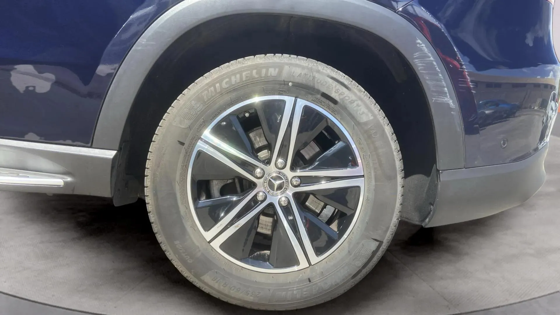 Mercedes-Benz GLE 350 d 4MATIC - foto 8