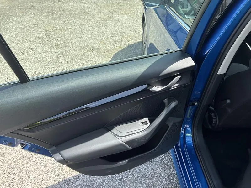 Škoda Octavia 1.5 TSI mHEV Selection TSI - foto 20