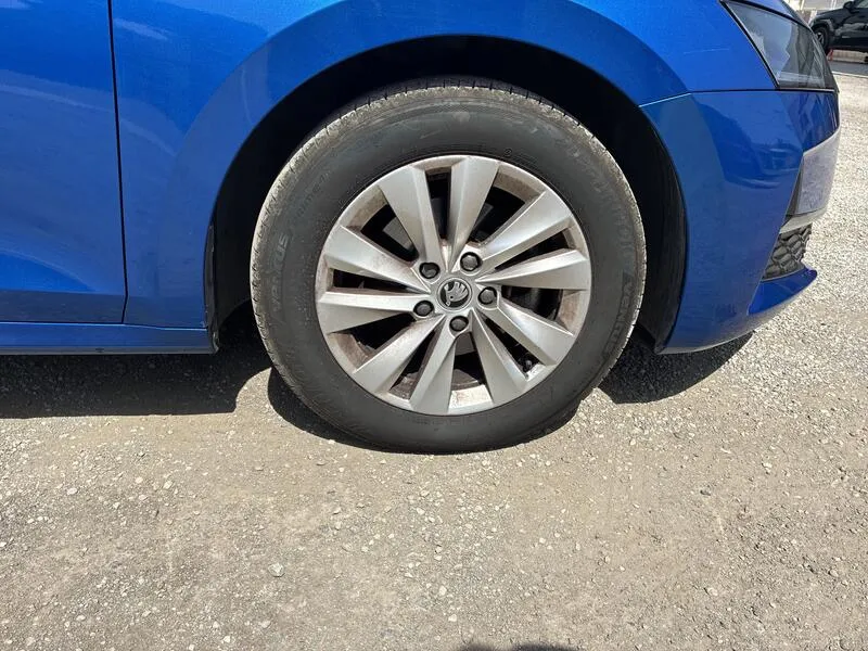 Škoda Octavia 1.5 TSI mHEV Selection TSI - foto 13
