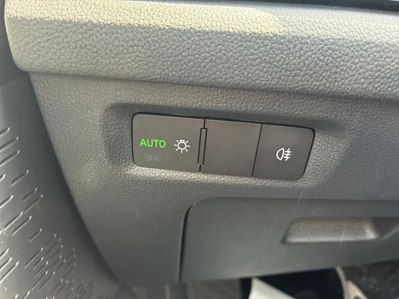 Škoda Octavia 1.5 TSI mHEV Selection TSI - foto 26