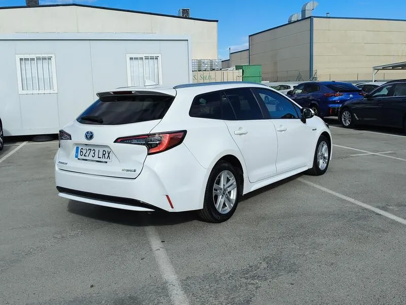 Toyota Corolla 1.8 125H Business Plus E-CVT - foto 6