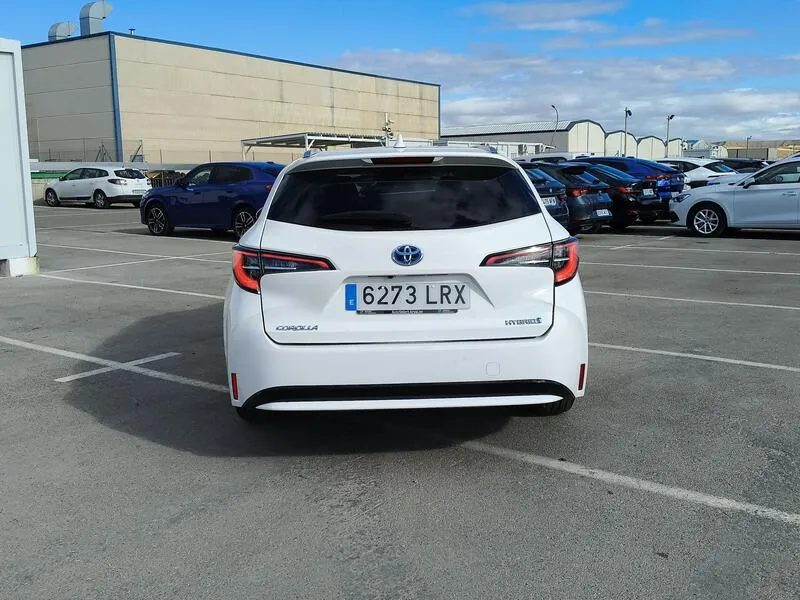 Toyota Corolla 1.8 125H Business Plus E-CVT - foto 5