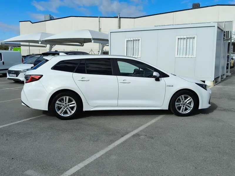 Toyota Corolla 1.8 125H Business Plus E-CVT - foto 7