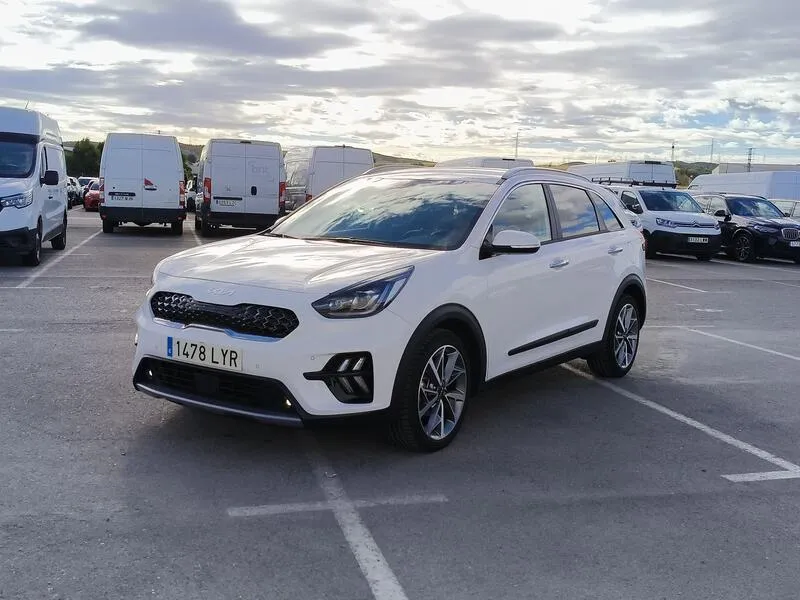 Kia Niro 1.6 GDi HEV Emotion