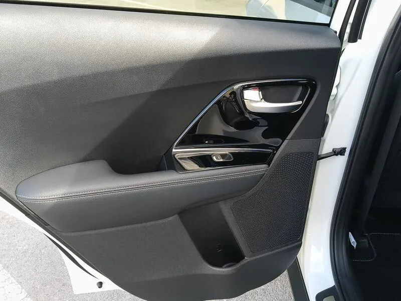 Kia Niro 1.6 GDi HEV Emotion - foto 36